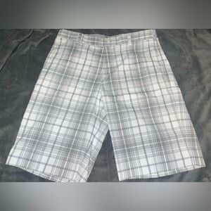 Nike Men's Gray Plaid Golf Shorts Size 34